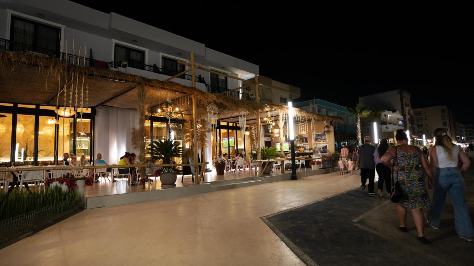 Hotel Saly ดูร์เรส ภายนอก รูปภาพ