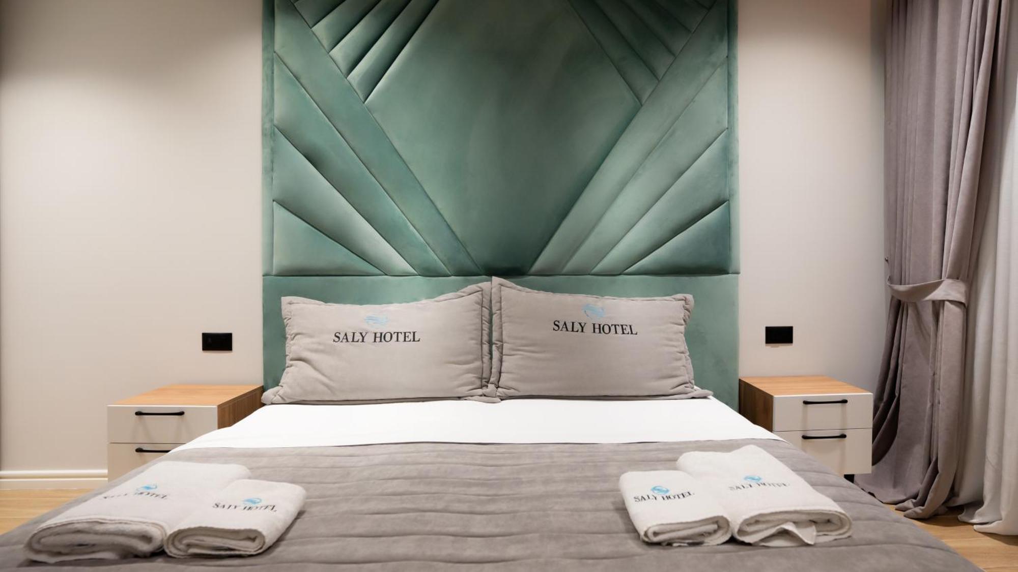 Hotel Saly ดูร์เรส ภายนอก รูปภาพ