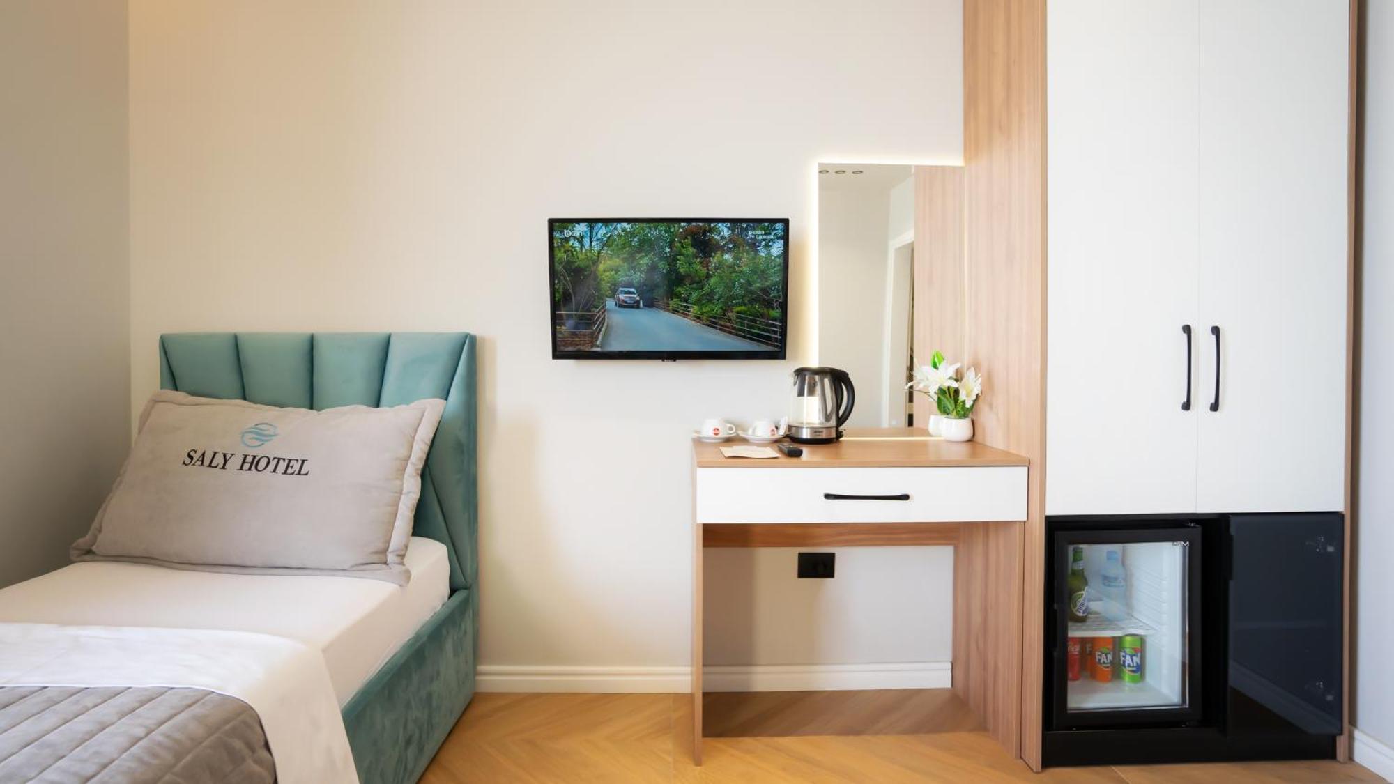 Hotel Saly ดูร์เรส ภายนอก รูปภาพ