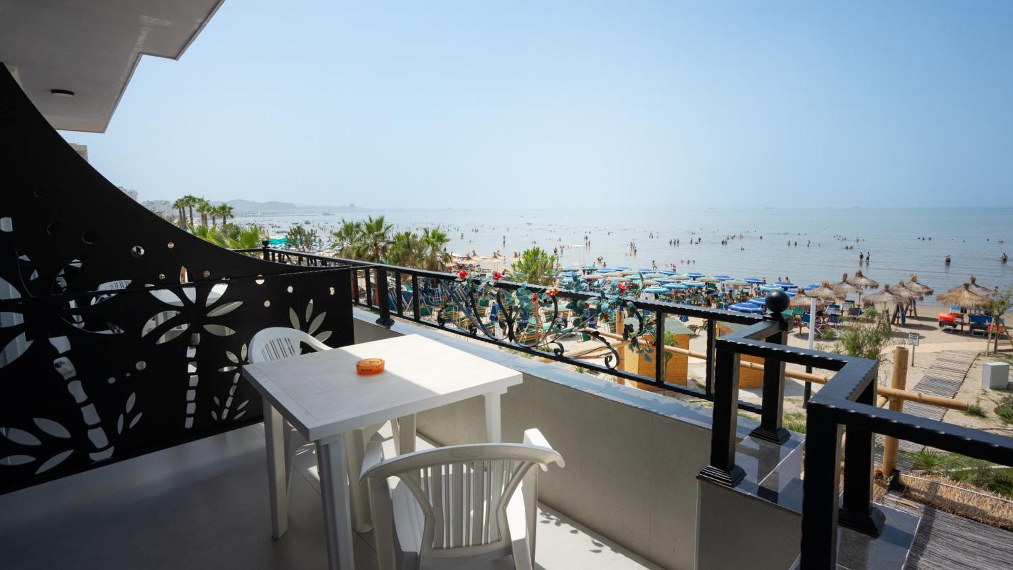 Hotel Saly ดูร์เรส ภายนอก รูปภาพ