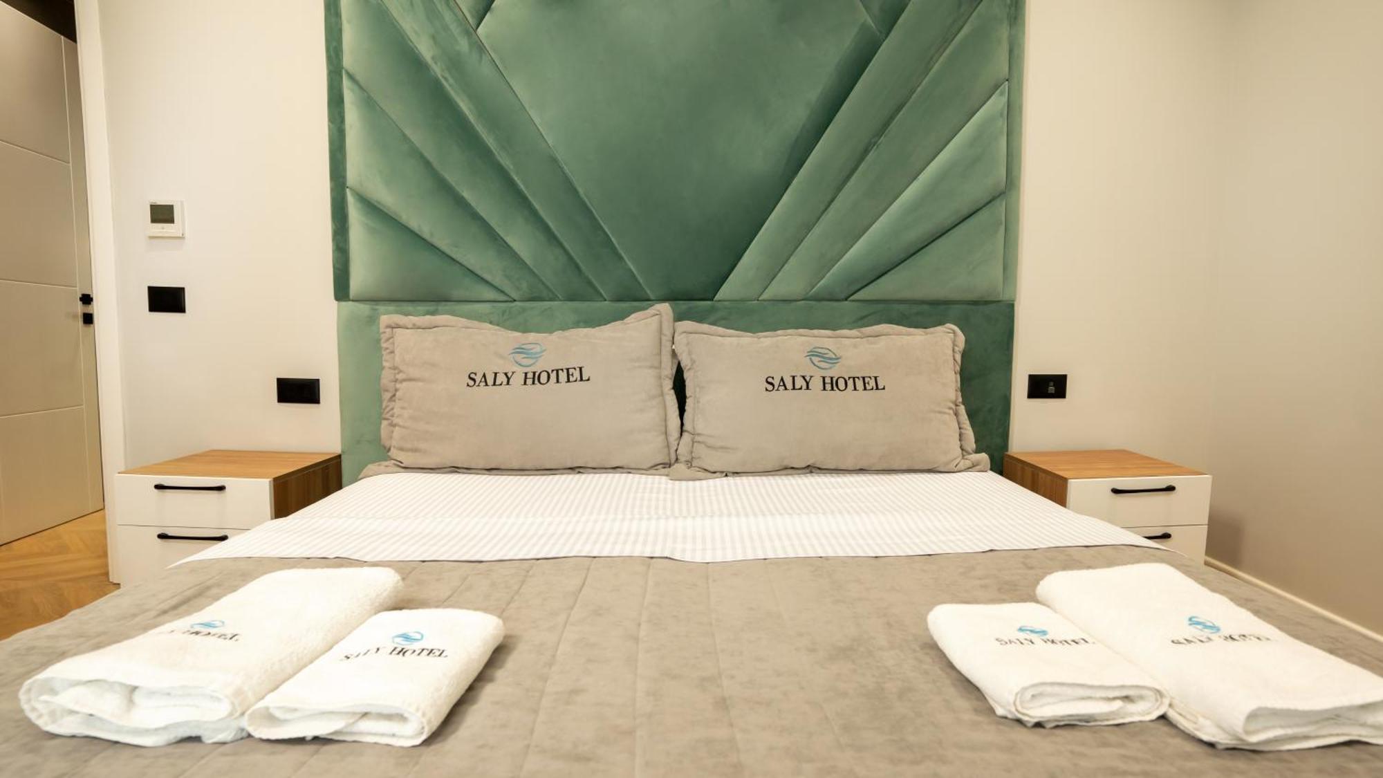 Hotel Saly ดูร์เรส ภายนอก รูปภาพ